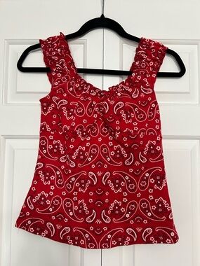 Y2K Finesse Red Paisley Bandana Print Ruffle-Shoulder Tank